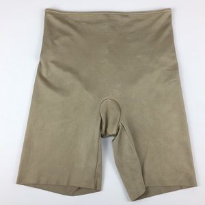 SPANX Power Conceal-Her® Mid-Thigh Short Mineral